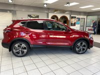 USED 2018 68 NISSAN QASHQAI 1.2 DIG-T Tekna SUV 5dr Petrol Manual Euro 6 (s/s) (115 ps) MAGNETIC RED METALLIC / BLACK TRIM / PANORAMIC GLASS ROOF / DUAL ZONE CLIMATE CONTROL / ELECTRIC WINDOWS / AUTO LIGHTS / WIPERS / CRUISE CONTROL / SPEED LIMITER / DAB TUNER / BOSE SPEAKERS / CD / AUX / USB / BLUETOOTH / SATNAV / 360 DEGREE CAMERAS / PARKING SENSORS / 19" ALLOYS / PRIVACY GLASS / MAIN DEALER SERVICE HISTORY / 7 SERVICES
