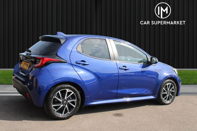 2023 TOYOTA YARIS - Photo 8