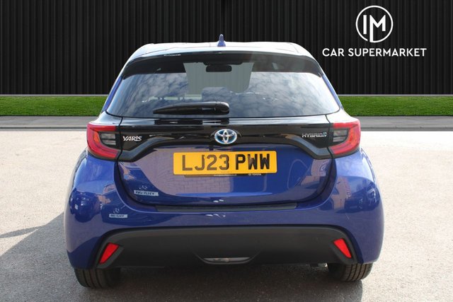 2023 TOYOTA YARIS - Photo 9