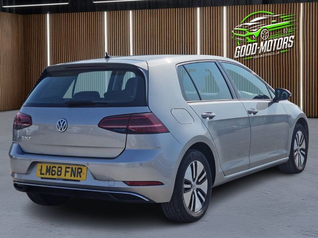 2018 VOLKSWAGEN E-GOLF - Photo 11