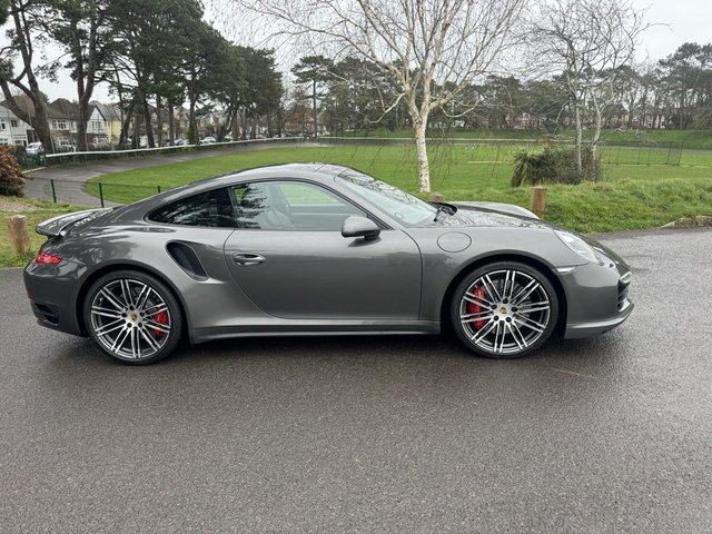 2014 PORSCHE 911 - Photo 5