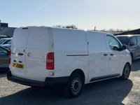 USED 2022 71 VAUXHALL VIVARO 2.0 Turbo D 3100 Dynamic Panel Van 6dr Diesel Manual L2 H1 Euro 6 (s/s) (145 ps) 