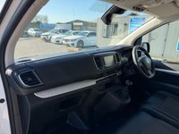 USED 2022 71 VAUXHALL VIVARO 2.0 Turbo D 3100 Dynamic Panel Van 6dr Diesel Manual L2 H1 Euro 6 (s/s) (145 ps) 