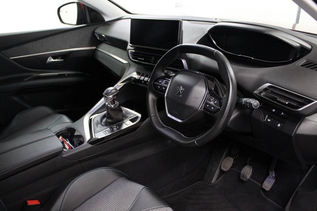 2021 PEUGEOT 3008 - Photo 12