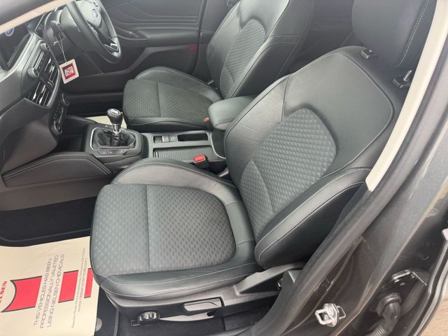 2019 FORD FOCUS - Photo 9