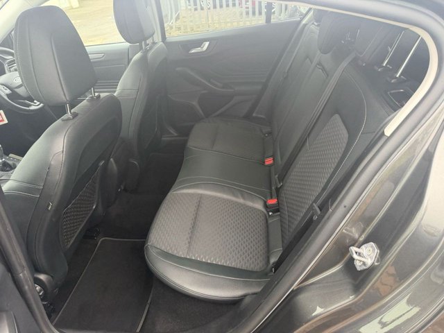 2019 FORD FOCUS - Photo 11