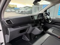 USED 2020 20 VAUXHALL VIVARO 2.0 Turbo D 3100 Dynamic Panel Van 6dr Diesel Manual L2 H1 Euro 6 (s/s) (120 ps) 