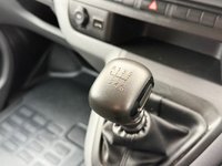 USED 2020 20 VAUXHALL VIVARO 2.0 Turbo D 3100 Dynamic Panel Van 6dr Diesel Manual L2 H1 Euro 6 (s/s) (120 ps) 
