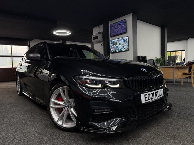 View our BMW 3 Series 3.0 330d MHT M Sport Touring 5dr Diesel Hybrid Auto Euro 6 (s/s) (286 ps)