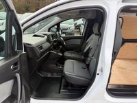 RENAULT KANGOO — thumbnail 50 of 51