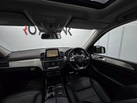 USED 2017 17 MERCEDES-BENZ GLE 3.0 GLE350d V6 AMG Line (Premium) SUV 5dr Diesel G-Tronic 4MATIC Euro 6 (s/s) (258 ps) AMG Styling | AIRMATIC Suspension | Premium Package | COMAND Online | Heated Seats