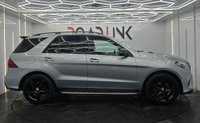 USED 2017 17 MERCEDES-BENZ GLE 3.0 GLE350d V6 AMG Line (Premium) SUV 5dr Diesel G-Tronic 4MATIC Euro 6 (s/s) (258 ps) AMG Styling | AIRMATIC Suspension | Premium Package | COMAND Online | Heated Seats