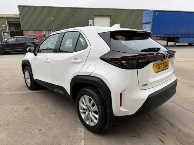 2021 TOYOTA YARIS CROSS - Photo 4