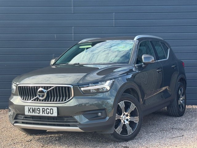 View our VOLVO XC40