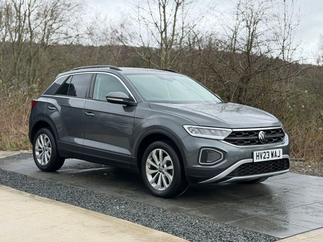 2023 VOLKSWAGEN T-ROC - Photo 11