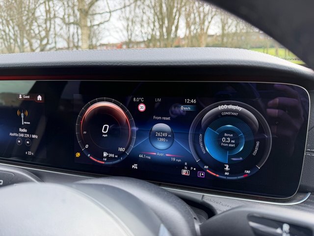 2021 Mercedes-Benz E-CLASS - Photo 4