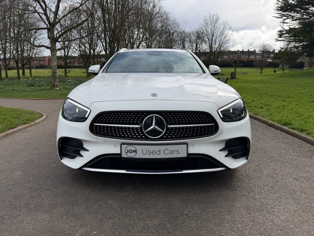 2021 Mercedes-Benz E-CLASS - Photo 6