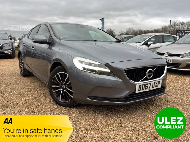 2017 VOLVO V40 2.0 D2 Momentum Nav Plus Hatchback 5dr Diesel Manual Euro 6 (s/s) (120 ps)
