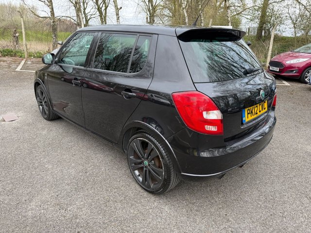 2012 SKODA FABIA - Photo 7