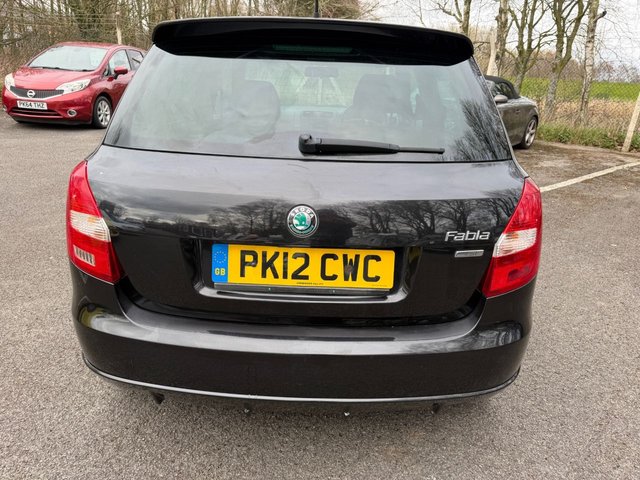 2012 SKODA FABIA - Photo 8