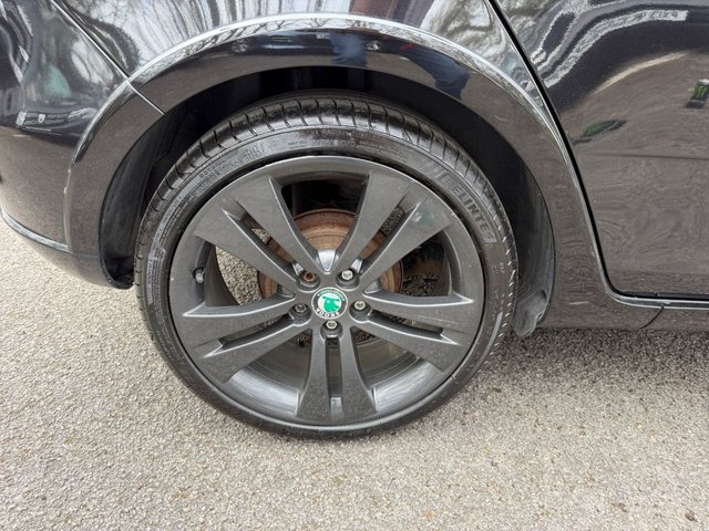 2012 SKODA FABIA - Photo 10