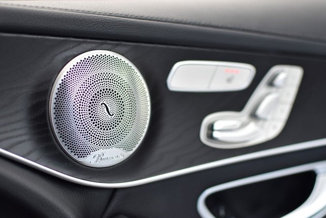 2017 Mercedes-Benz Glc 2.1L Amg Line 5dr - Photo 4