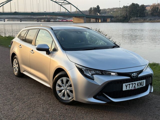 2022 COROLLA 1.8 VVT H CAR DERIVED VAN 5DR PETROL HYBRID CVT EURO 6... photo