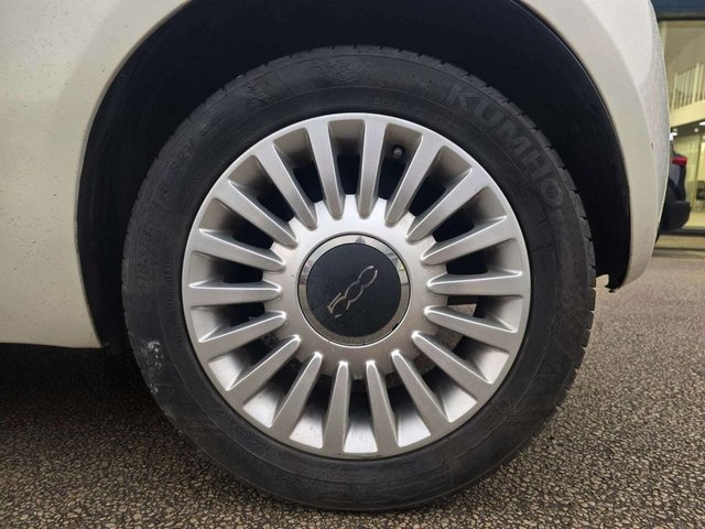 2011 Fiat 500 1L Lounge 3dr - Photo 8