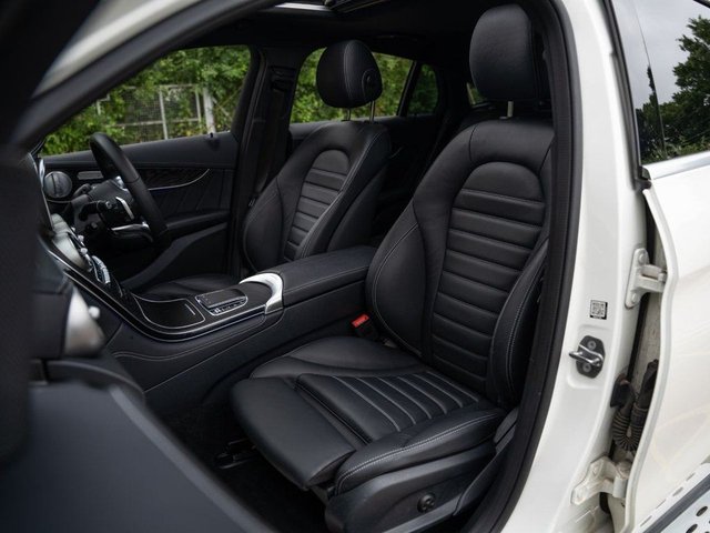 2019 Mercedes-Benz Glc 2L Amg Line 5dr - Photo 12