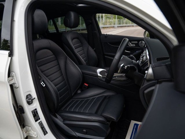 2019 Mercedes-Benz Glc 2L Amg Line 5dr - Photo 11