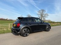 USED 2023 23 MINI HATCH 2.0 Cooper S Sport Hatchback 5dr Petrol Steptronic Euro 6 (s/s) (178 ps) GREAT SPEC COOPER S AUTO , LOW MILES TWIN SUNROOFS , SAT NAV ,REVERSE CAMERA ,HEATED SEATS ,JOHN COOPER WORKS BODY STYLING ETC .