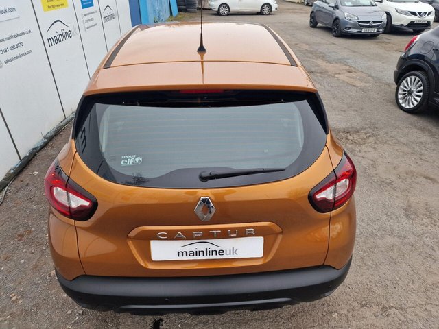 2018 RENAULT CAPTUR - Photo 2