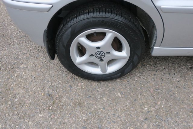 2001 VOLKSWAGEN POLO - Photo 9