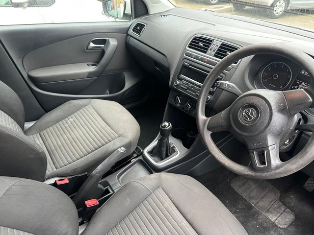 2014 VOLKSWAGEN POLO 1.2 Match Edition Euro 5 5dr - Photo 2