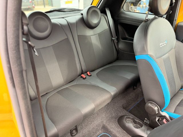 2014 FIAT 500 - Photo 11