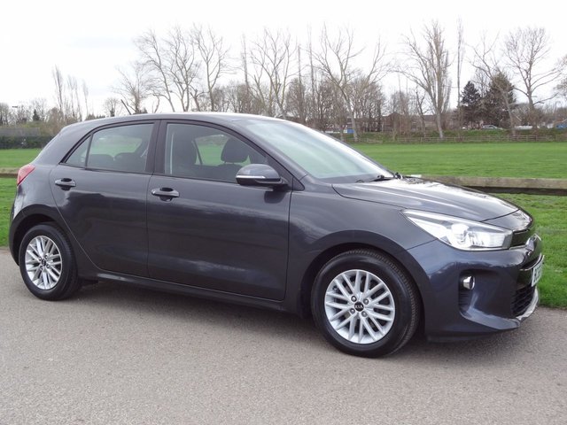 2017 KIA RIO - Photo 2