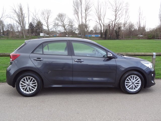 2017 KIA RIO - Photo 3