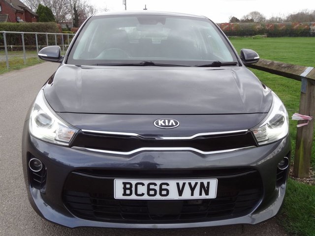 2017 KIA RIO - Photo 7