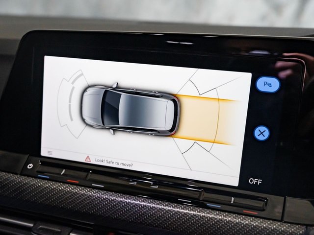 2022 Volkswagen Golf 2L R 5dr - Photo 11