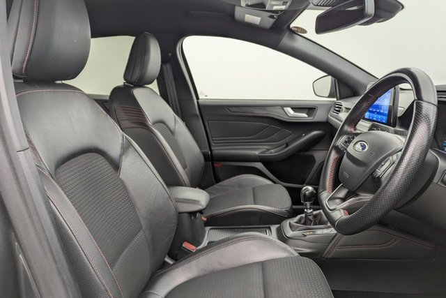 2018 Ford Focus 1.5L St-Line X 5dr - Photo 3