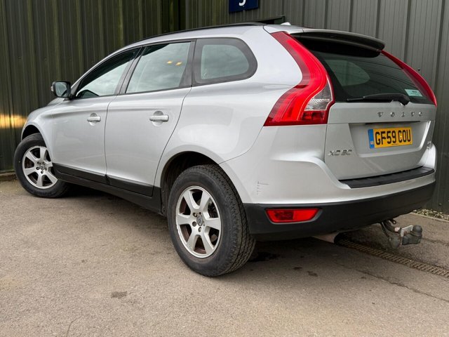 2009 VOLVO XC60 - Photo 2