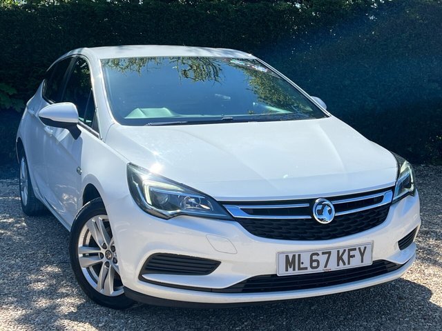 View our Vauxhall Astra range