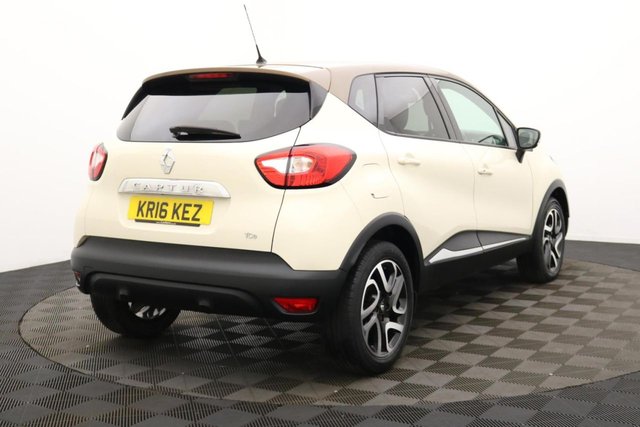 2016 Renault Captur 0.9L Iconic Nav 5dr - Photo 5