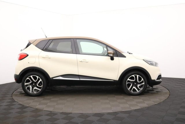 2016 Renault Captur 0.9L Iconic Nav 5dr - Photo 2