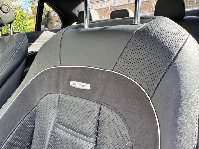 2019 Mercedes-Benz E-Class 4L Amg S 4dr - Photo 9