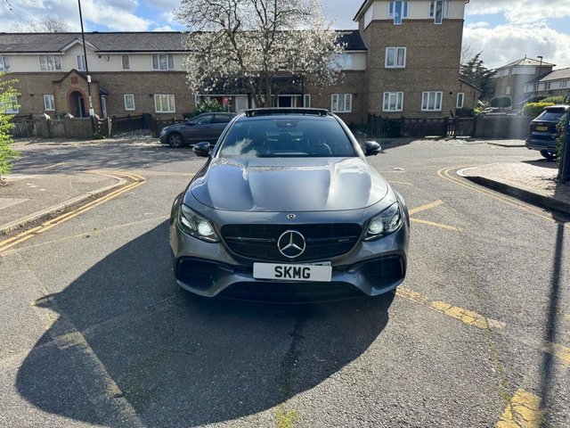2019 Mercedes-Benz E-Class 4L Amg S 4dr - Photo 2