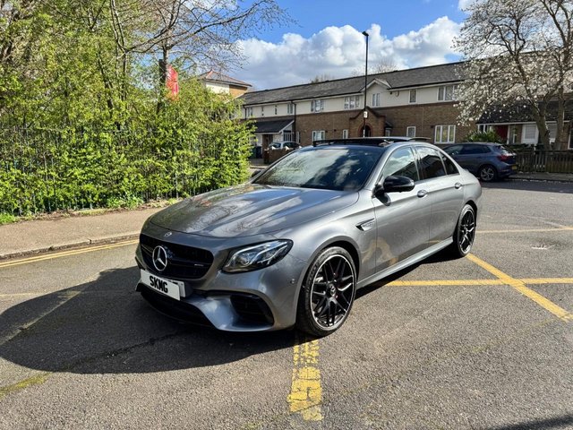 2019 Mercedes-Benz E-Class 4L Amg S 4dr - Photo 3