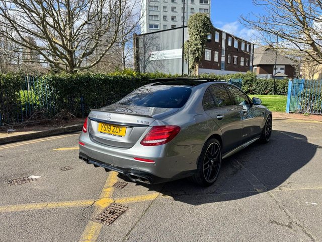 2019 Mercedes-Benz E-Class 4L Amg S 4dr - Photo 7
