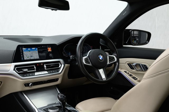 2020 BMW 3 SERIES - Photo 3