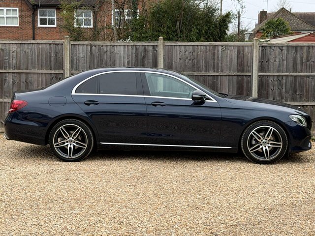 2018 Mercedes-Benz E-Class - Photo 11